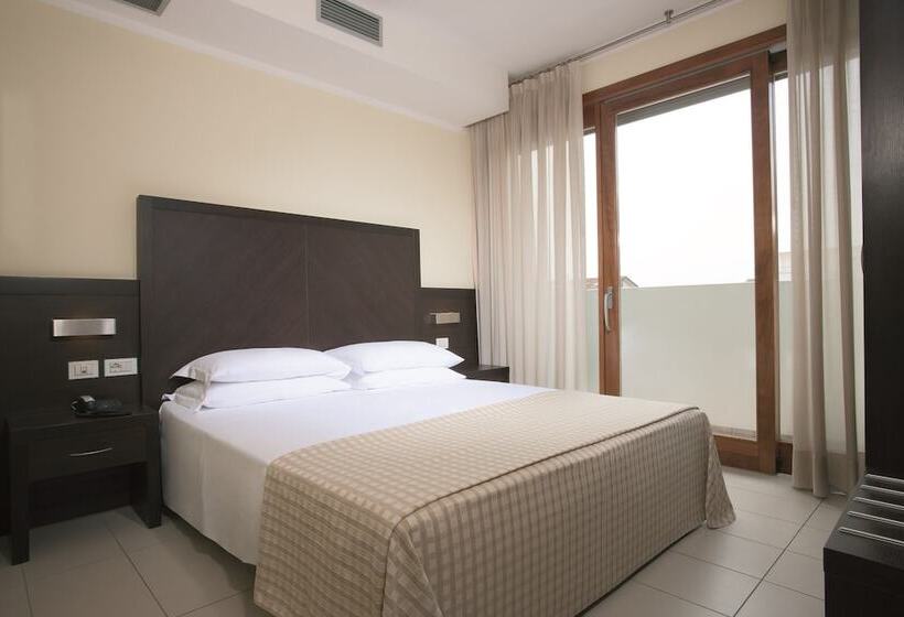 סוויטה, Il Teatro