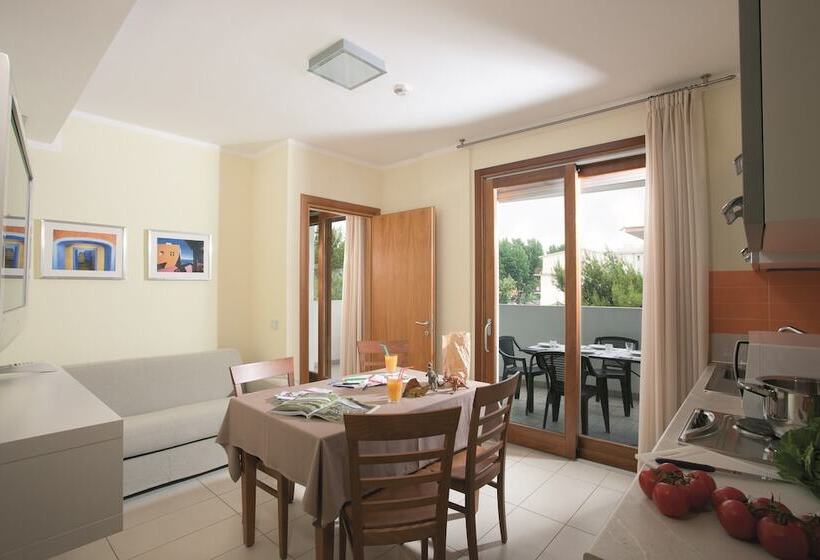 סוויטה, Il Teatro