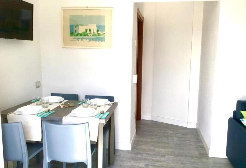 דירת חדר, La Coccinella