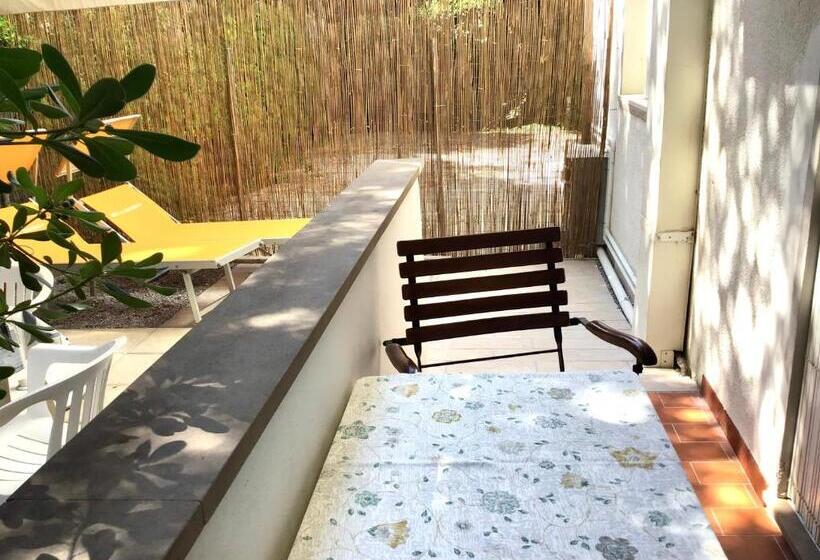 חדר סטודיו סטנדרד, La Coccinella