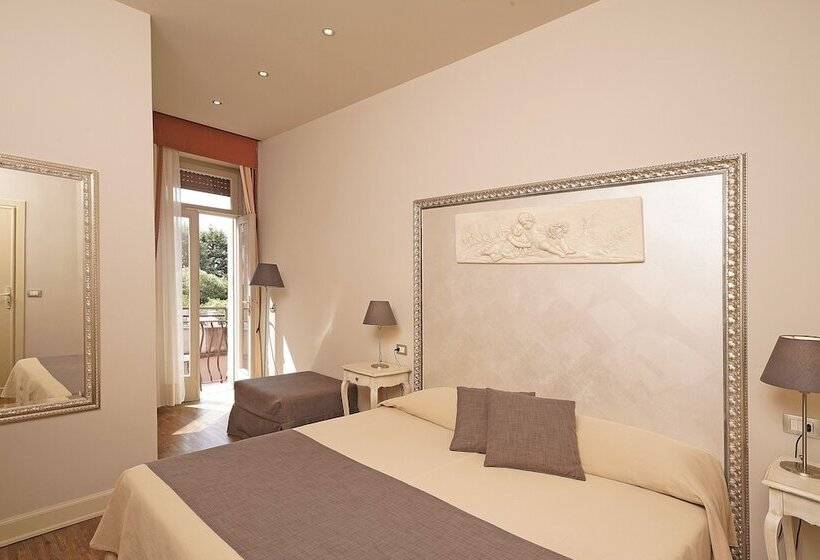 Comfort room with view, Marconi