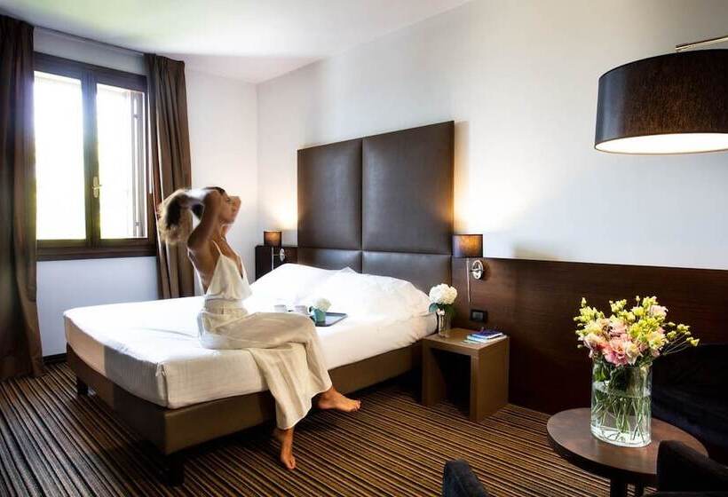 주니어 스위트, Sweet