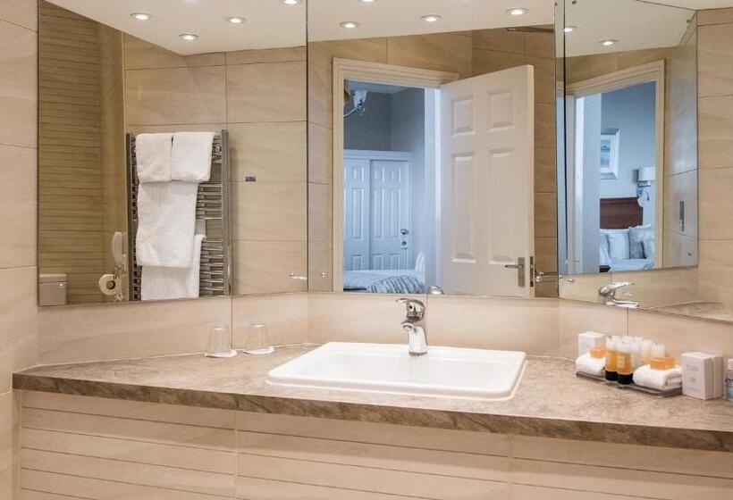 Номер Deluxe Вид на Море, The Victoria Hotel & Source Spa