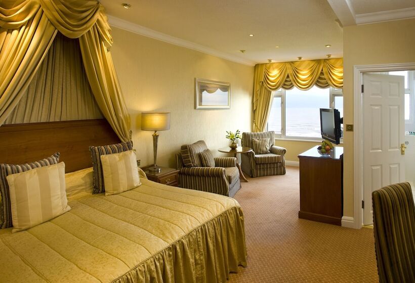 Номер Deluxe Вид на Море, The Victoria Hotel & Source Spa