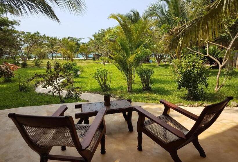 جناح عائلي, The Zanzibari