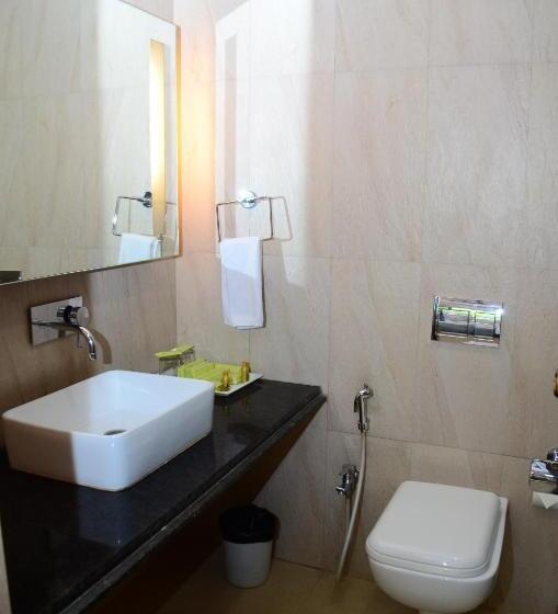 デラックスルーム, Upper Deck Resort   Stay And Relax At The Highest Peak Lonavala