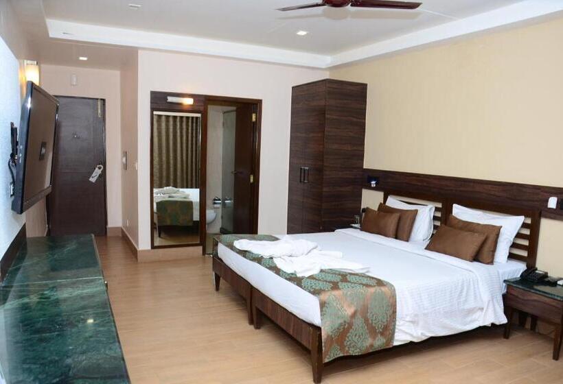 デラックスルーム, Upper Deck Resort   Stay And Relax At The Highest Peak Lonavala