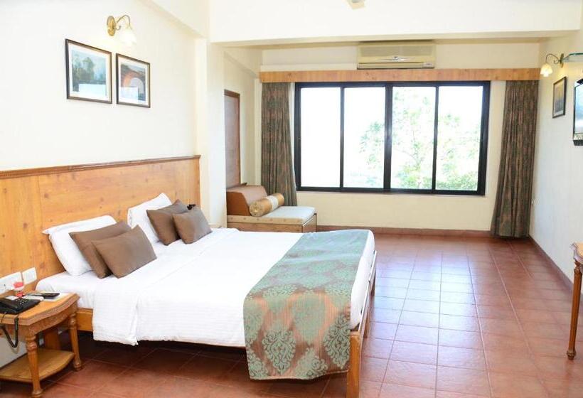 اتاق لوکس, Upper Deck Resort   Stay And Relax At The Highest Peak Lonavala