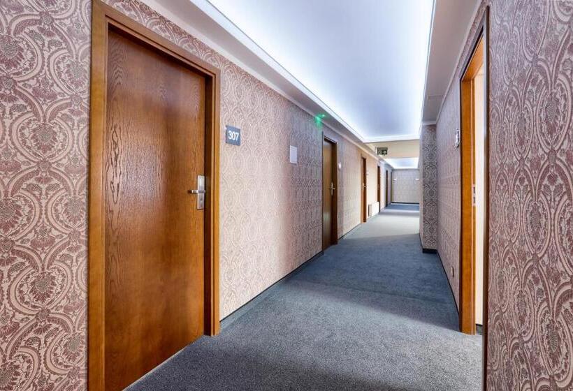 חדר סטנדרט, Weneda