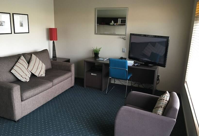 جناح إدارى, Abaco On Jervois