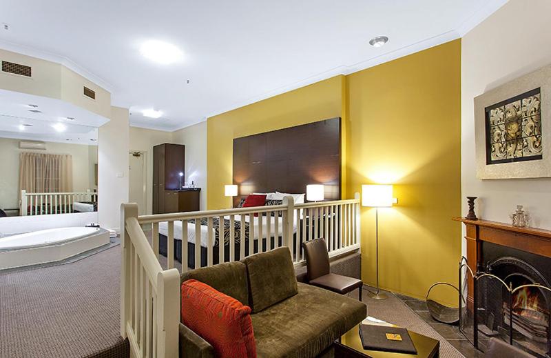 자쿠지 스위트, Mercure Maitland Monte Pio