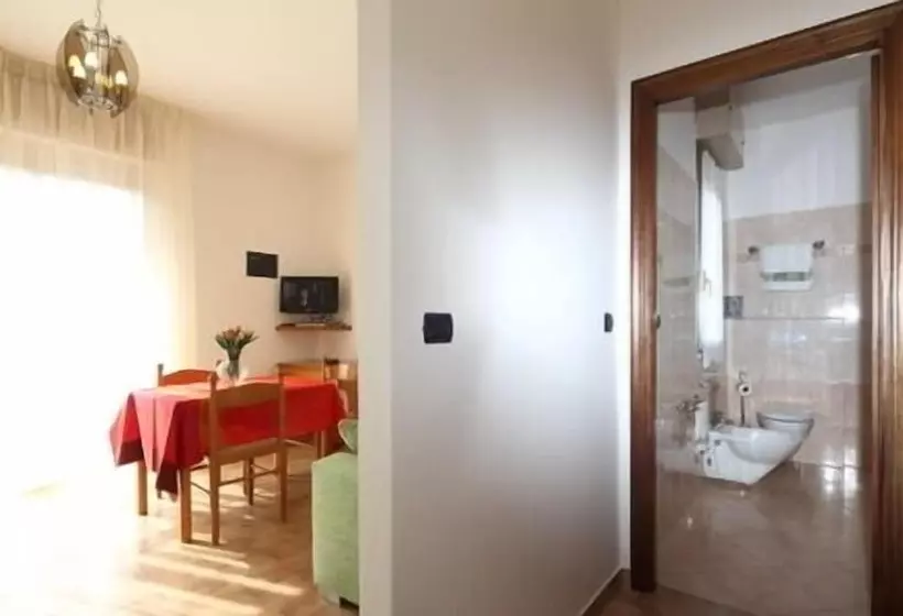 コンフォートワンルーム, Residence Hotel Kriss