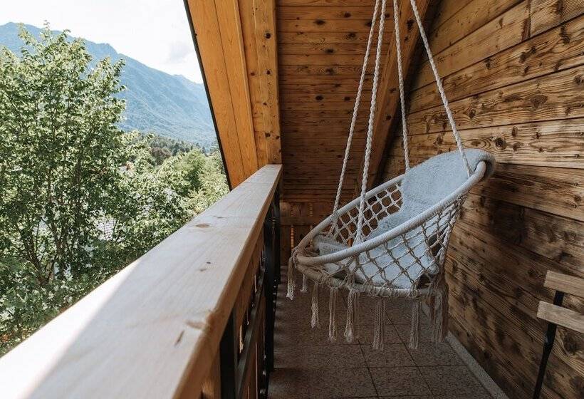 استودیو استاندارد با بالکن, Apartmaji Triglav