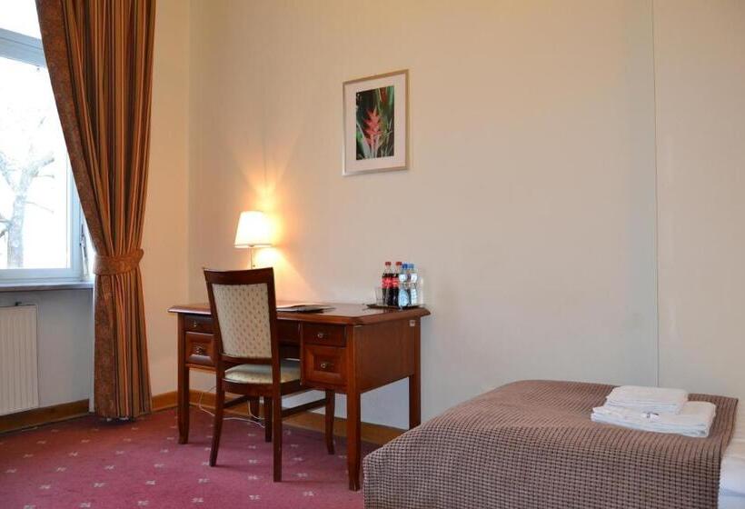 Quarto Estandar Individual, łazienkowski