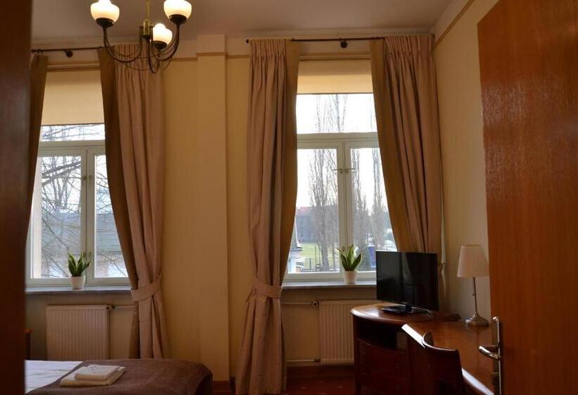 Quarto Estandar, łazienkowski