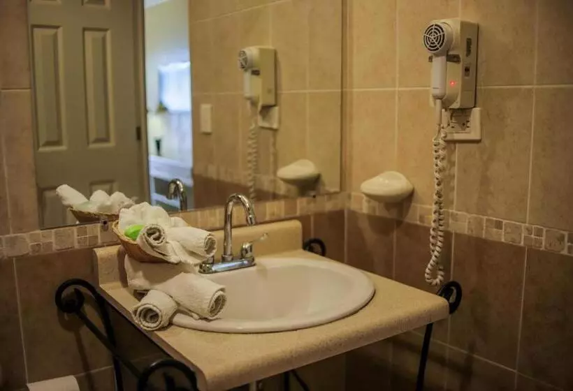 اتاق استاندارد سه نفره, Casona Del Lago