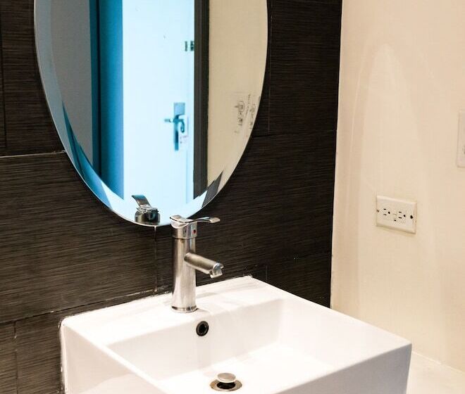 اتاق استاندارد, Century