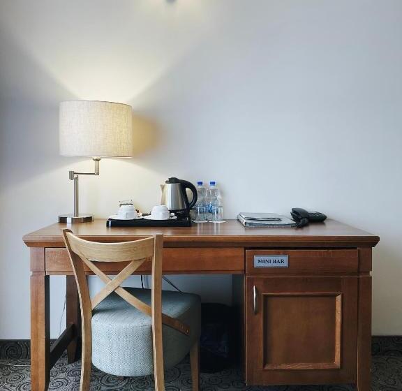 스탠다드 룸, Esperanto