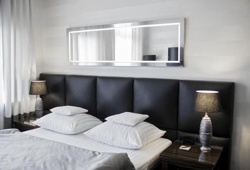 اتاق استاندارد, Europa