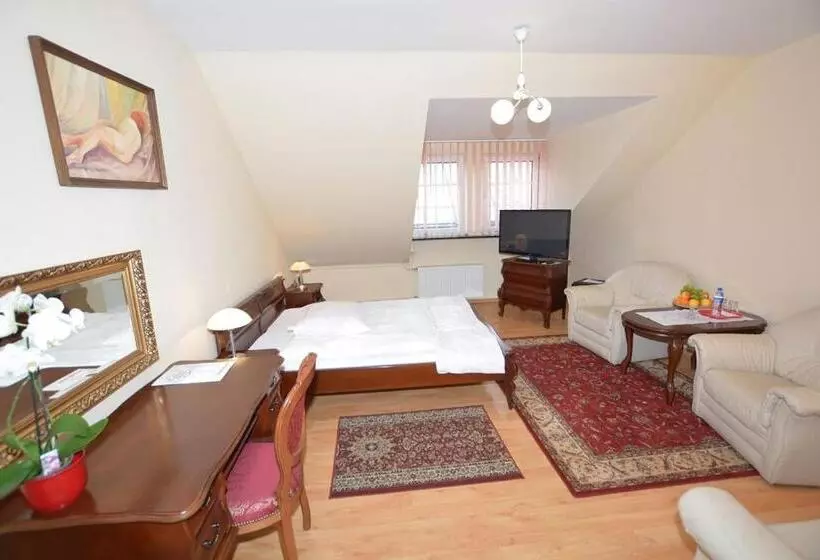 Standard-huone, Gracja