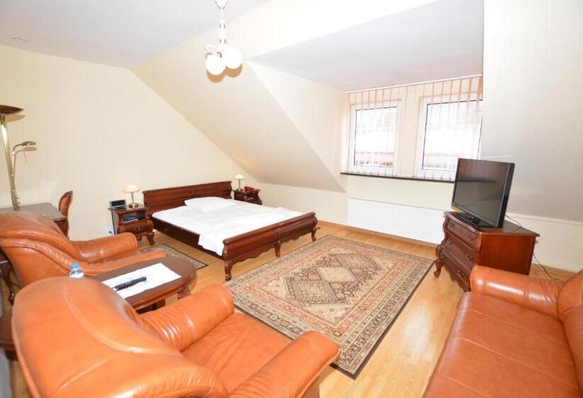 اتاق استاندارد, Gracja