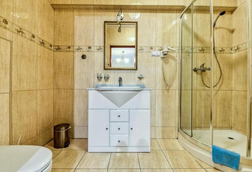 آپارتمان 1 خوابه, Gracja