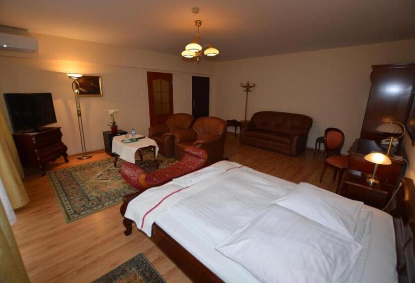 اتاق لوکس با بالکن, Gracja