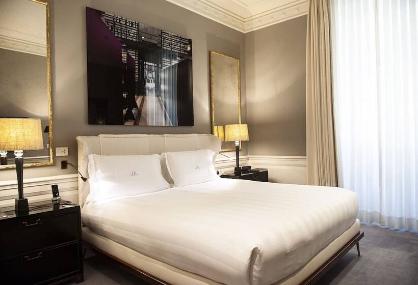 חדר סופריור עם מרפסת, J.k. Place Roma   The Leading Hotels Of The World