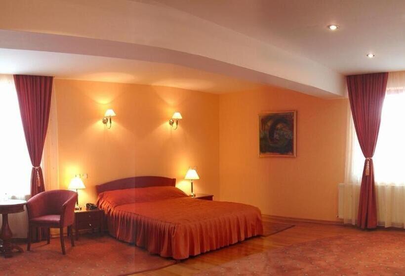 스탠다드 룸, Maria