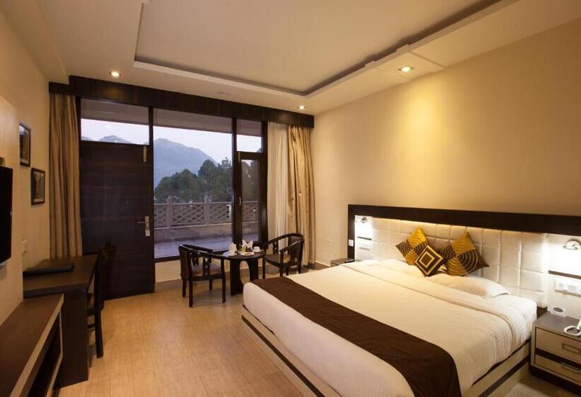 اتاق سوپریور, Sea Hawk Hill Resort A Luxury Boutique Resort, 20 Km From Nainital