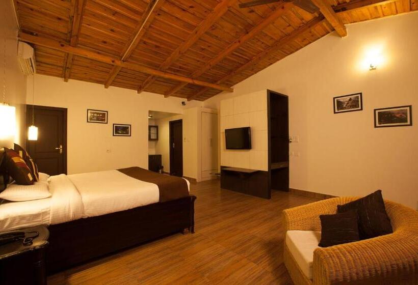 اتاق سوپریور با تخت بزرگ, Sea Hawk Hill Resort A Luxury Boutique Resort, 20 Km From Nainital