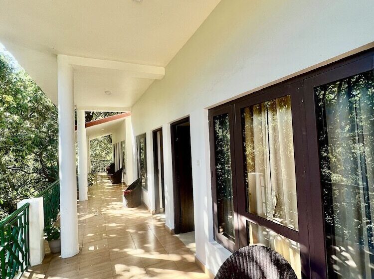 اتاق لوکس, Sea Hawk Hill Resort A Luxury Boutique Resort, 20 Km From Nainital