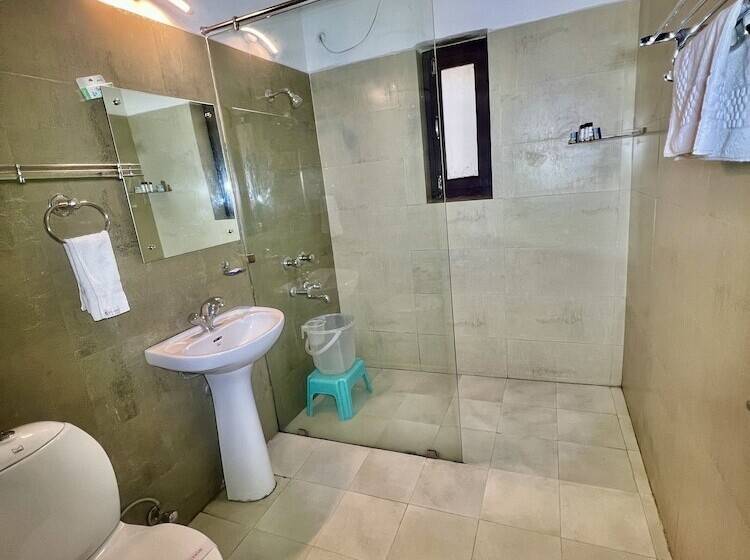 חדר דלוקס, Sea Hawk Hill Resort A Luxury Boutique Resort, 20 Km From Nainital