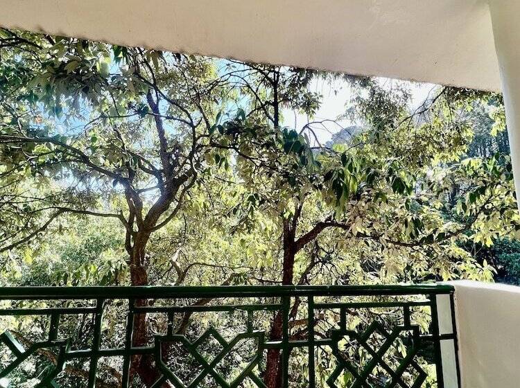 デラックスルーム, Sea Hawk Hill Resort A Luxury Boutique Resort, 20 Km From Nainital