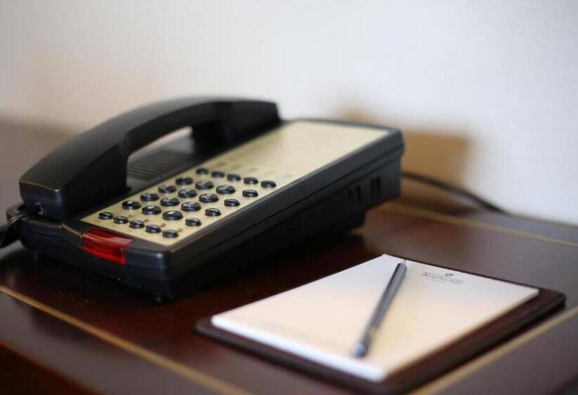 غرفة ديلوكس سرير كينج مطلة على المدينة, Shangrila Manzhouli