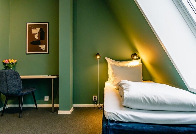 اتاق خانوادگی, Smarthotel Oslo