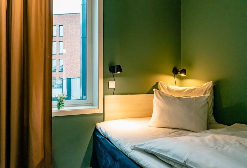 اتاق خانوادگی, Smarthotel Oslo
