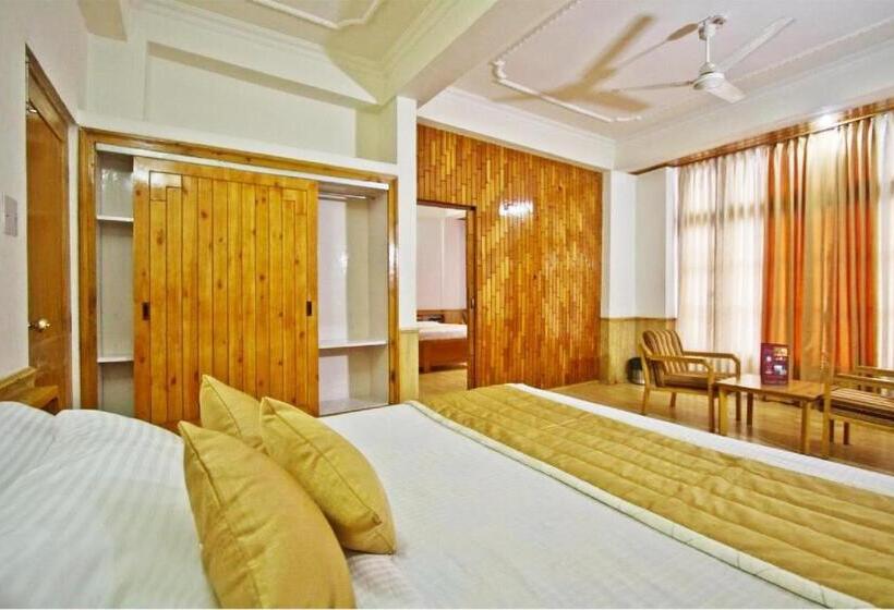 スイート（家族用）, Snow View Manali
