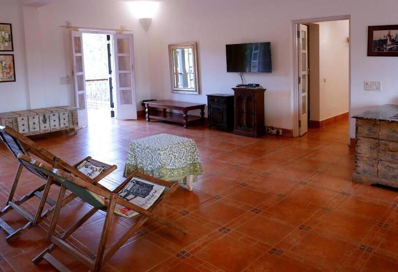 Superiorrum King Size Säng, Sur La Mer