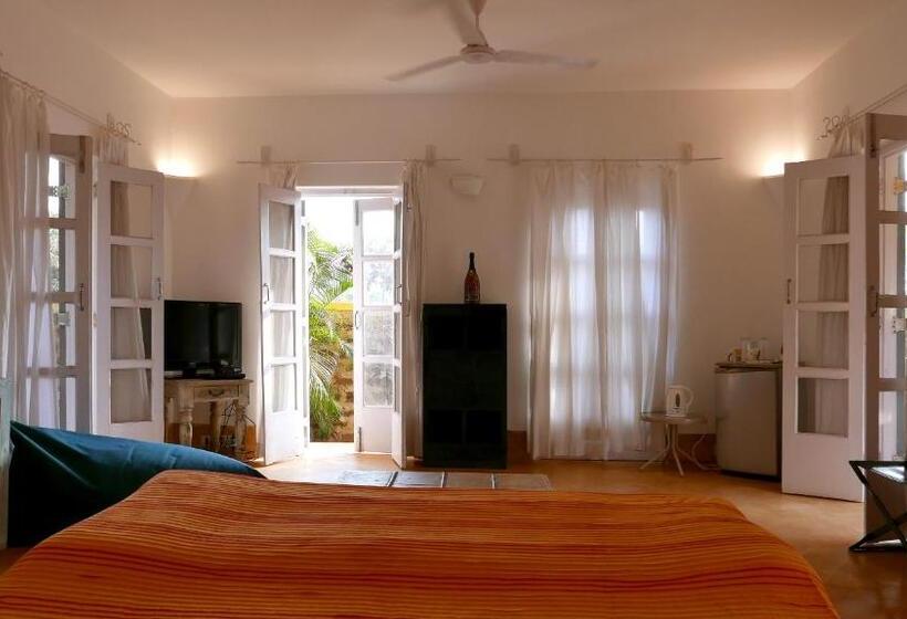 Deluxrum med Balkong, Sur La Mer