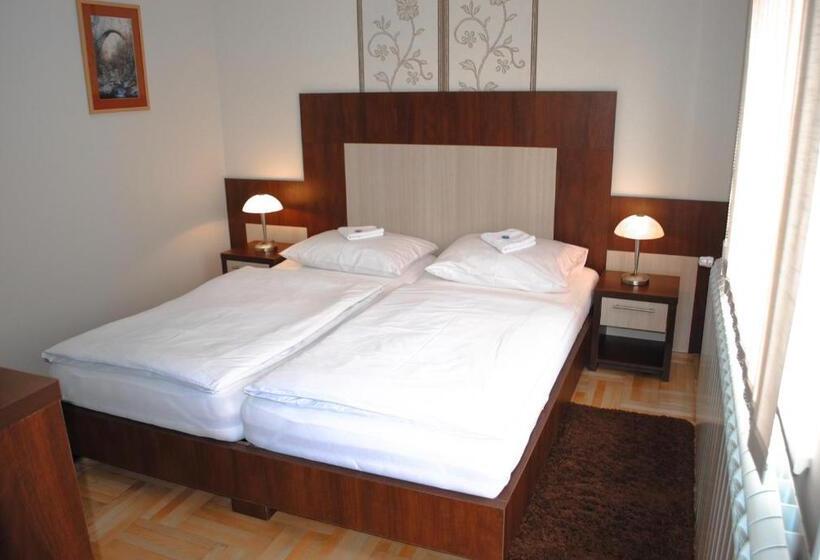 اتاق راحتی, Vila Delux