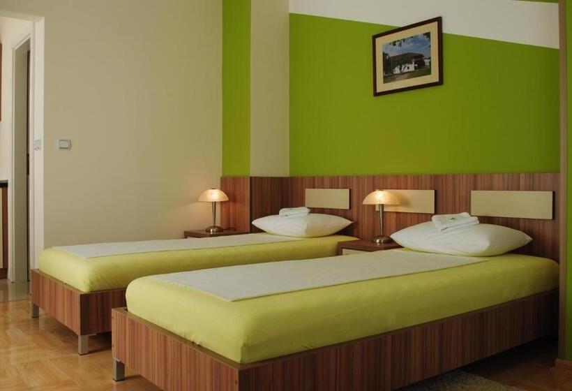 آپارتمان 1 خوابه, Vila Delux