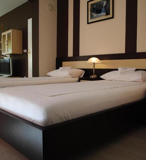 آپارتمان 1 خوابه, Vila Delux