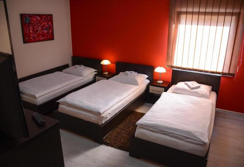 اتاق راحتی سه تخته, Vila Delux