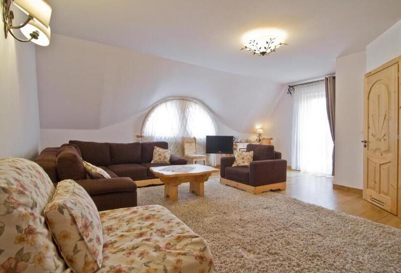 패밀리 룸, Willa Kominiarski Wierch