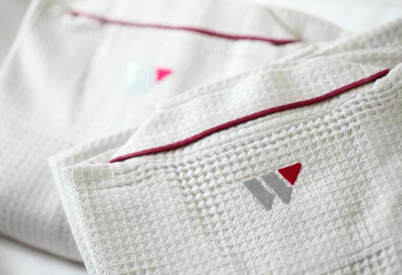 غرفة قياسية ثلاثية, Wing International Sukagawa