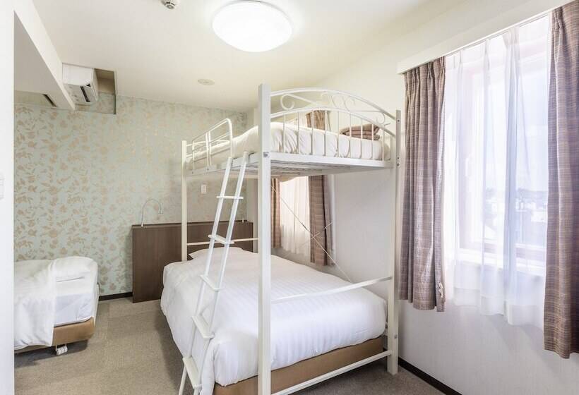 غرفة قياسية ثلاثية, Wing International Sukagawa