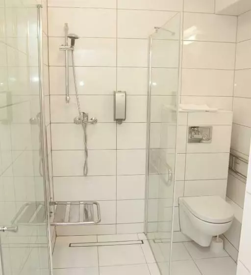 اتاق راحتی, Zawisza