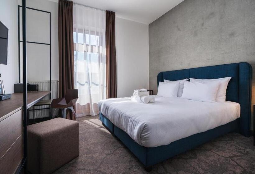 발코니 디럭스 룸, Riverside Hotel Plzeň