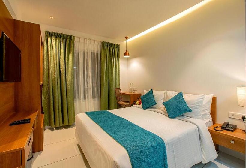 غرفة ديلوكس, Harivaram Yuga